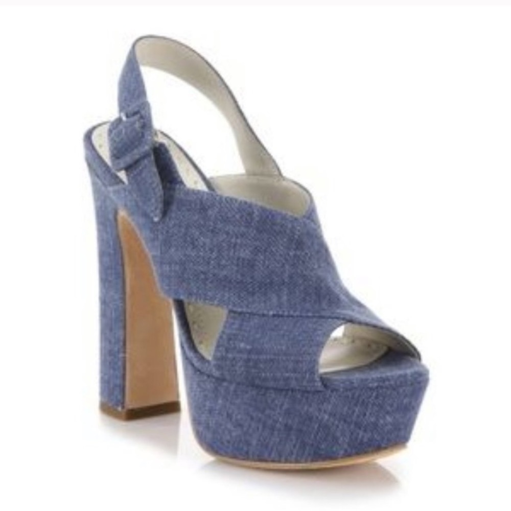 NWOT Alice + Olivia by stacey bendet retro heels